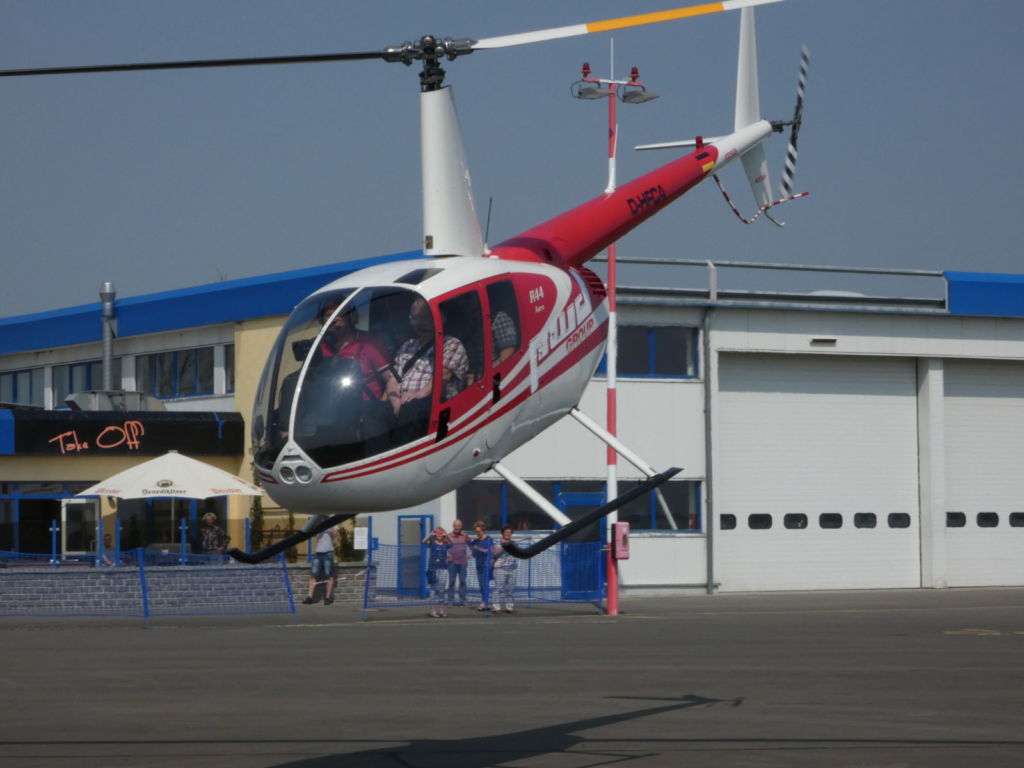 Start zum Hubschrauber-Rundflug